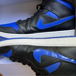 NIKE SIZE MENS 15.5